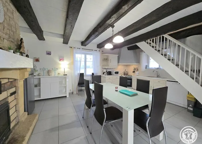 Nyaraló Des Noisetiers